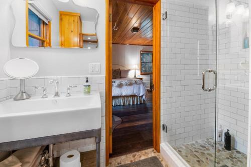 40 - Waterfront Retreat Home