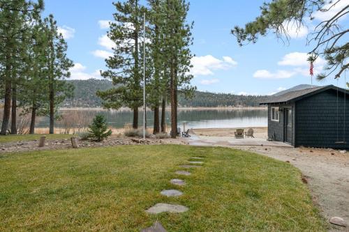 40 - Waterfront Retreat Home