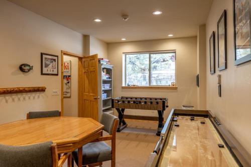 45 - Half Stone Lodge Home