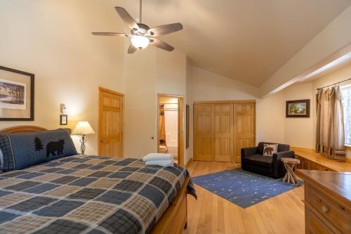 45 - Half Stone Lodge Home