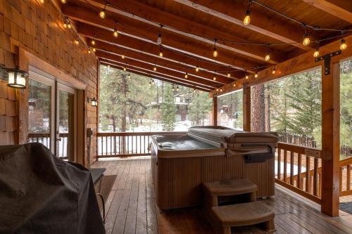 45 - Half Stone Lodge Home