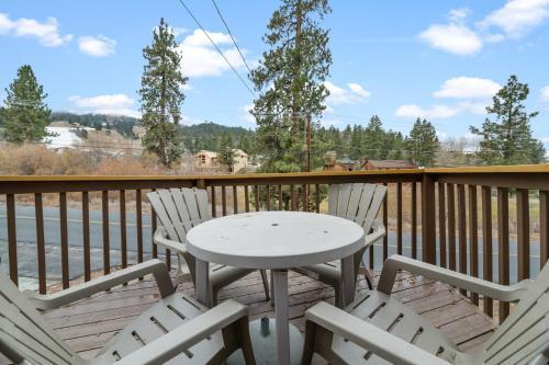 31 - Serenity Pines Home