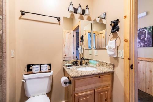 17 - Majestic Moonridge Views Home