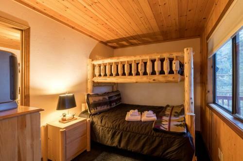 37 - Mountain Hideaway Home
