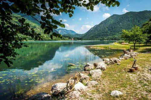 Bora?ko Jezero