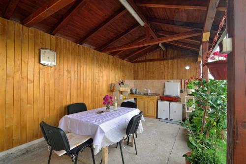 Bed & Breakfast Villa Bella - A Rila Monastery Adventure