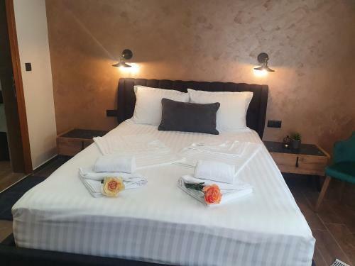 Hotel Kamelia Guest Rooms