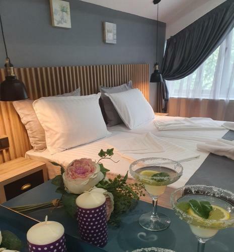Hotel Kamelia Guest Rooms