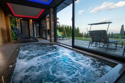 Villa Rustic / ???? ??????