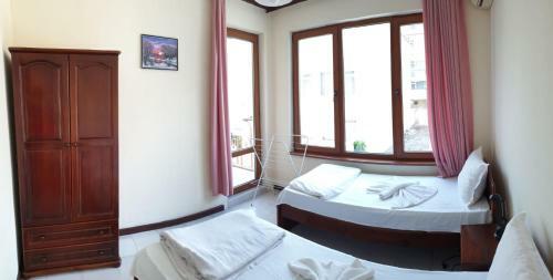 Lazur Hotel