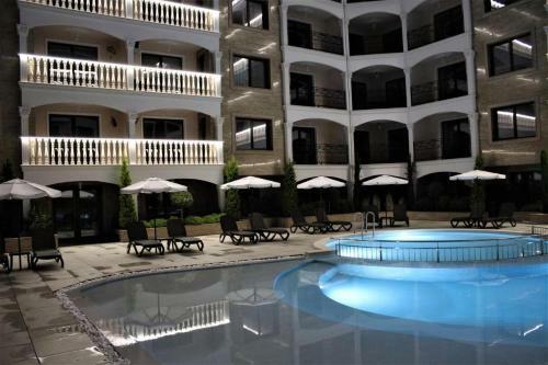 Valencia Gardens Deluxe Apartments