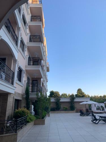 Valencia Gardens Deluxe Apartments