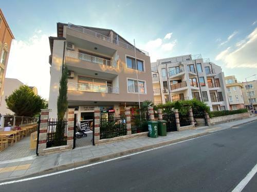 Apartamento Large Cozi Studio 302 A Nesebar Private Hause