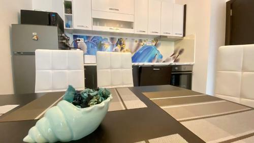 Bratanov Edelweiess Private Apartment