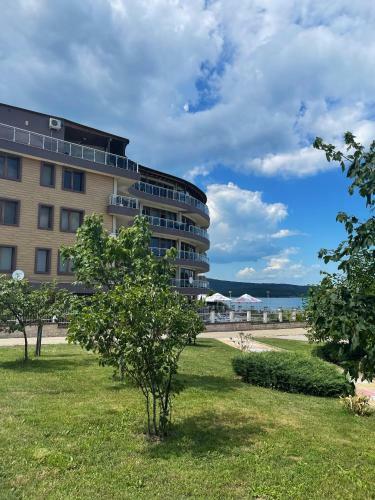Studios Apartments Sea View