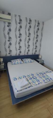 Hostal ???? ????????????