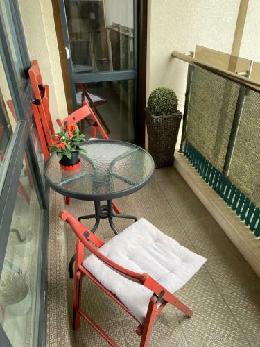 Modern & Central 1br Apartment With Lovely Terrace
