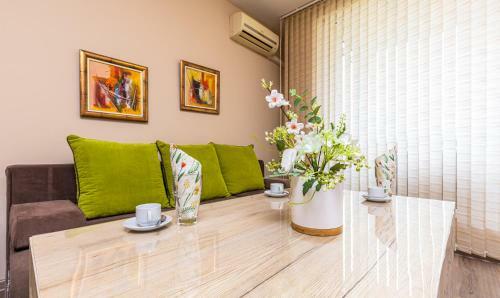 The Beige 1-bdr Apartment In Plovdiv