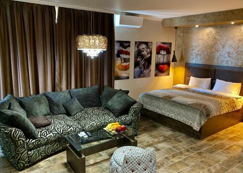 Luxury Apartments Ivon