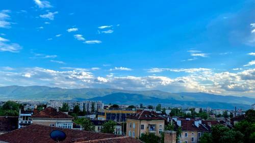 Luxury Apartments Ivon