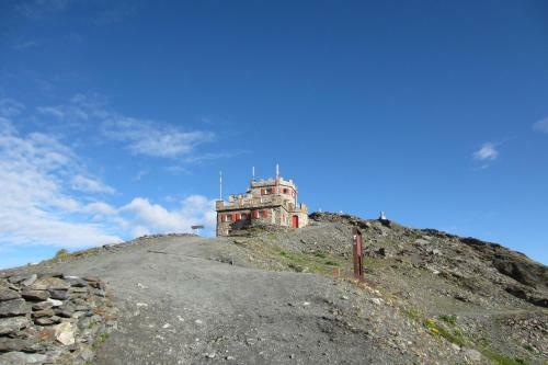 Hotel Rifugio Garibaldi