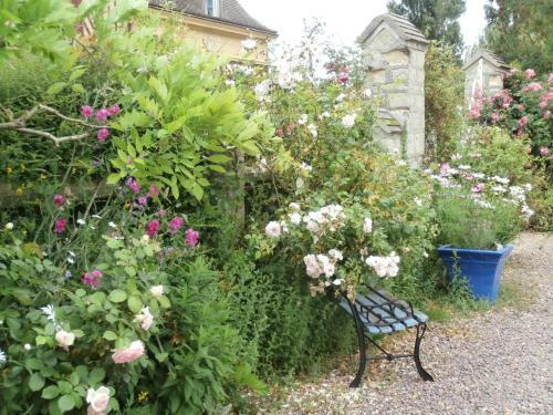 Bed & Breakfast Aux Pommiers De Livaye