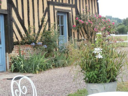 Bed & Breakfast Aux Pommiers De Livaye