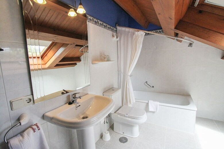 Hotel La Biesca Sebre�u