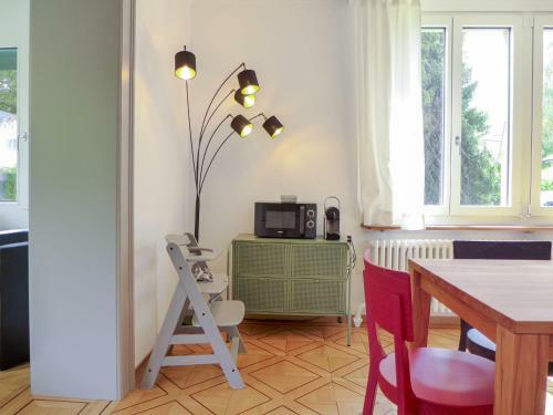 Apartment Villa's Garden