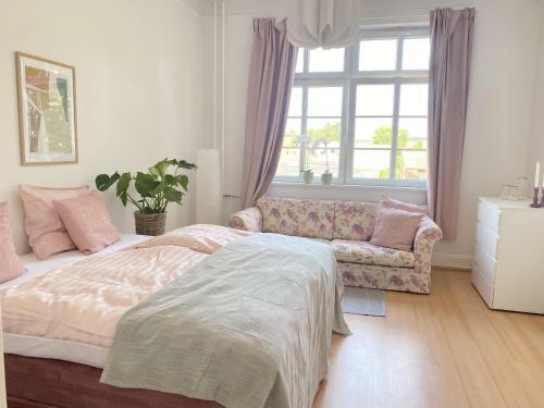 Aday - Nakskov Bright And Beautiful Apartment
