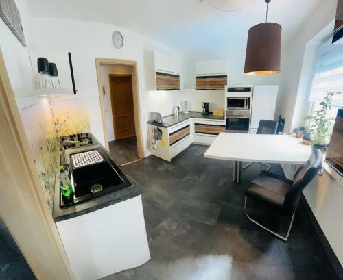 Apartamento Ferienwohnung Ziegenschweiz