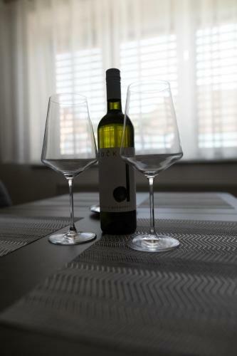 Apartm�n Vina?stv� Do?kal - Sklep U Barborky