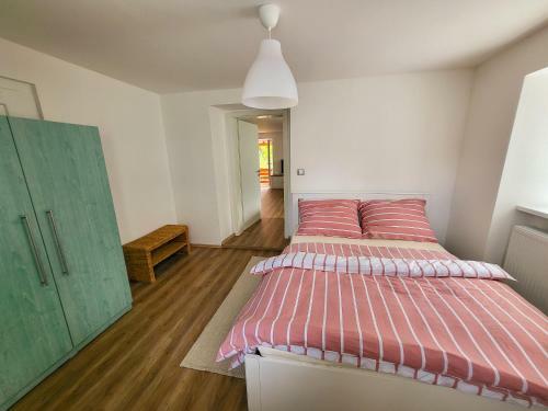 Apartm�ny U Kol�?k?