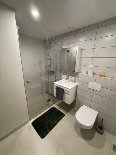 Apartamento Uus Ja Hubane Korter P�rnus, Valgeranna L�hedal