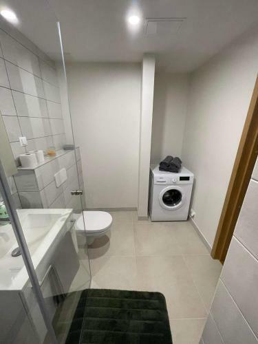 Apartamento Uus Ja Hubane Korter P�rnus, Valgeranna L�hedal