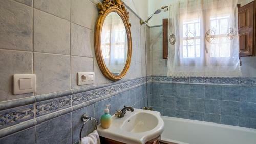 Casa La Pacana �lora By Ruralidays