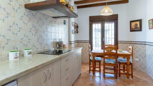 Casa Rural La Promesa �lora By Ruralidays