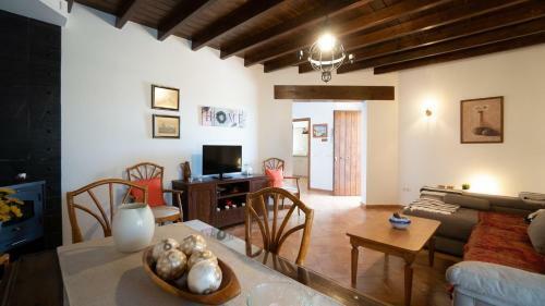 Casa Rural La Promesa �lora By Ruralidays