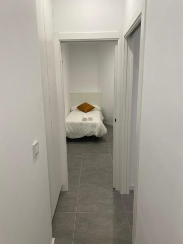 Apartamento Cantalar White