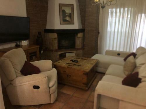 Vivienda En Almu��car