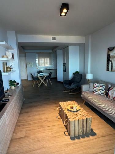 Abencerrajes Apartment By Apandgo