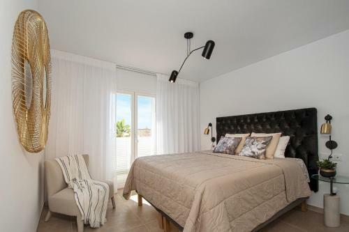 Luxury 5-bed House With Jacuzzi Sea Views Pool