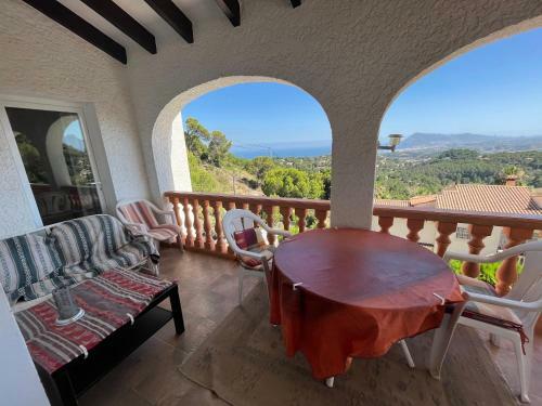 Large Chalet With Private Pool