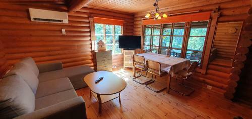 Holiday Home Hulausj�rvi