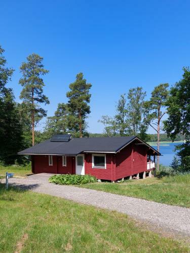 Uttis Home Cottages & Camping