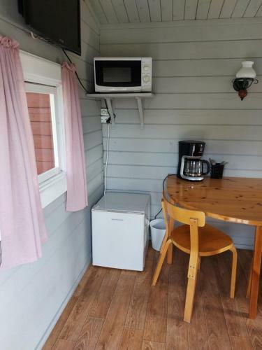 Uttis Home Cottages & Camping