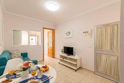 Apartamentos En El Centro De Los Cristianos