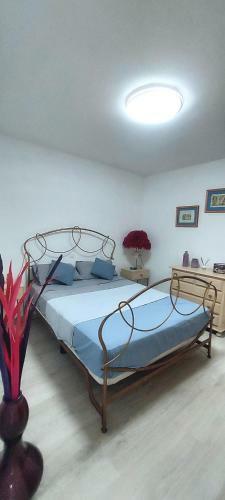 Apartamento Dos Dormitorios En Primavera Totalmente Reformado