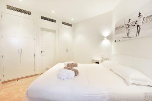 Alzaro 0-4 Deluxe Sea View 2b