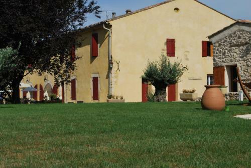 Bed & Breakfast Mas De La Sauline
